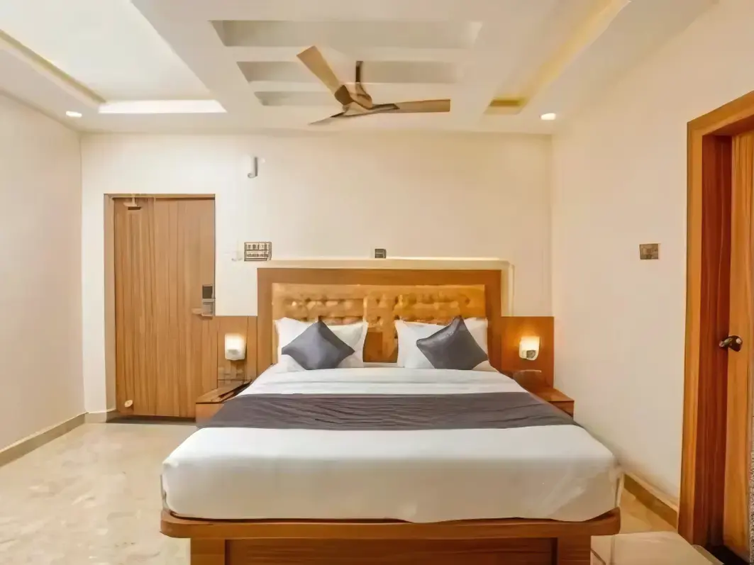 Spacious Family Accommodation near Mahakal